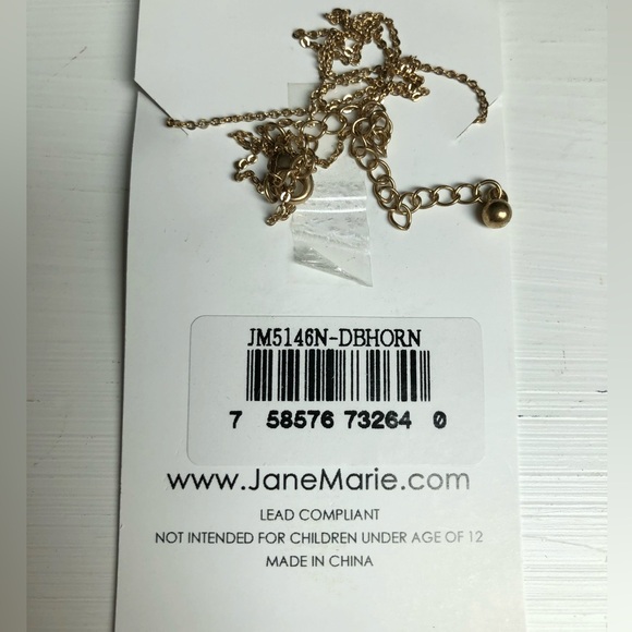 NEW Jane Marie Gold Crescent Dainty Pendant Western Look Necklace - Picture 6 of 6